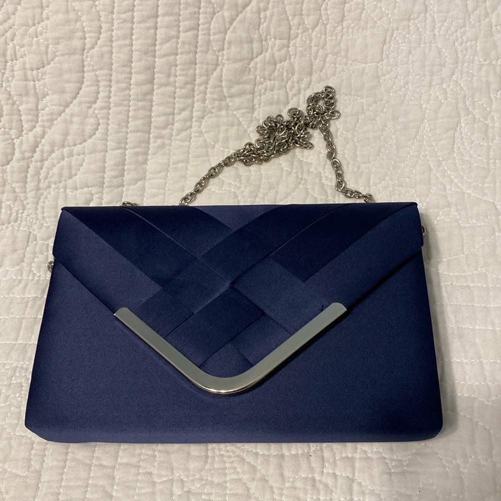 La Regale Bag